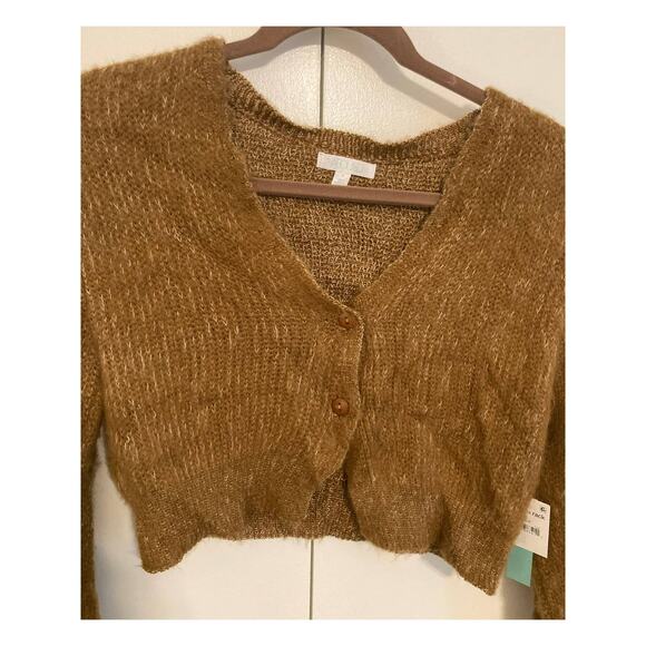 Abound Crop Deep V-Neck Cardigan Sweater Sz Medium in Rust Amber NWT - Picture 2 of 6